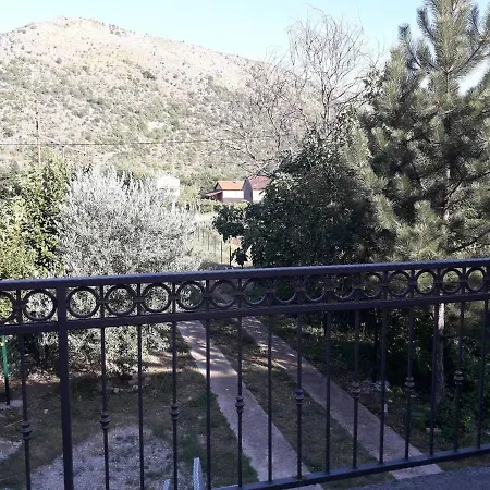 House In Biletic Polje